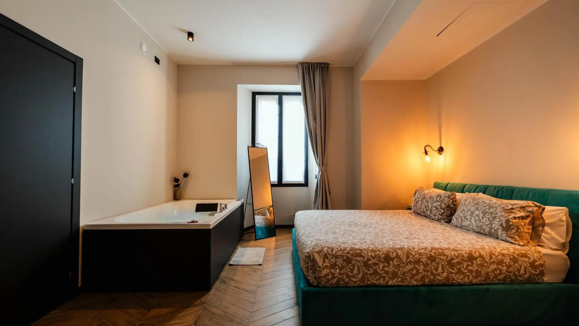 David'S Suite&Spa Con Parcheggio Privato Como